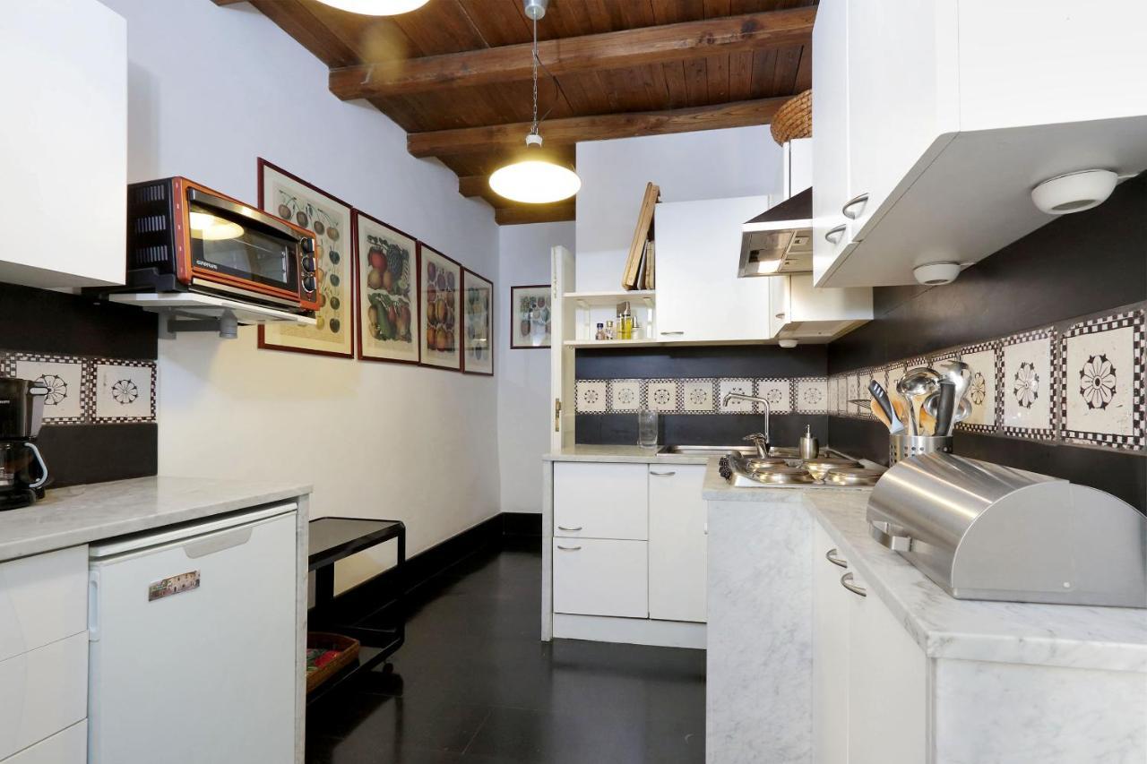 Romac Leone Appartement