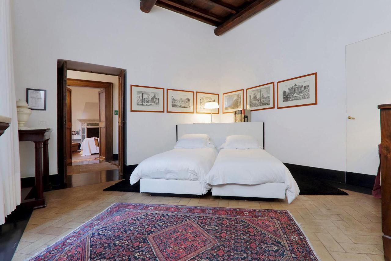 Romac Leone Apartment
