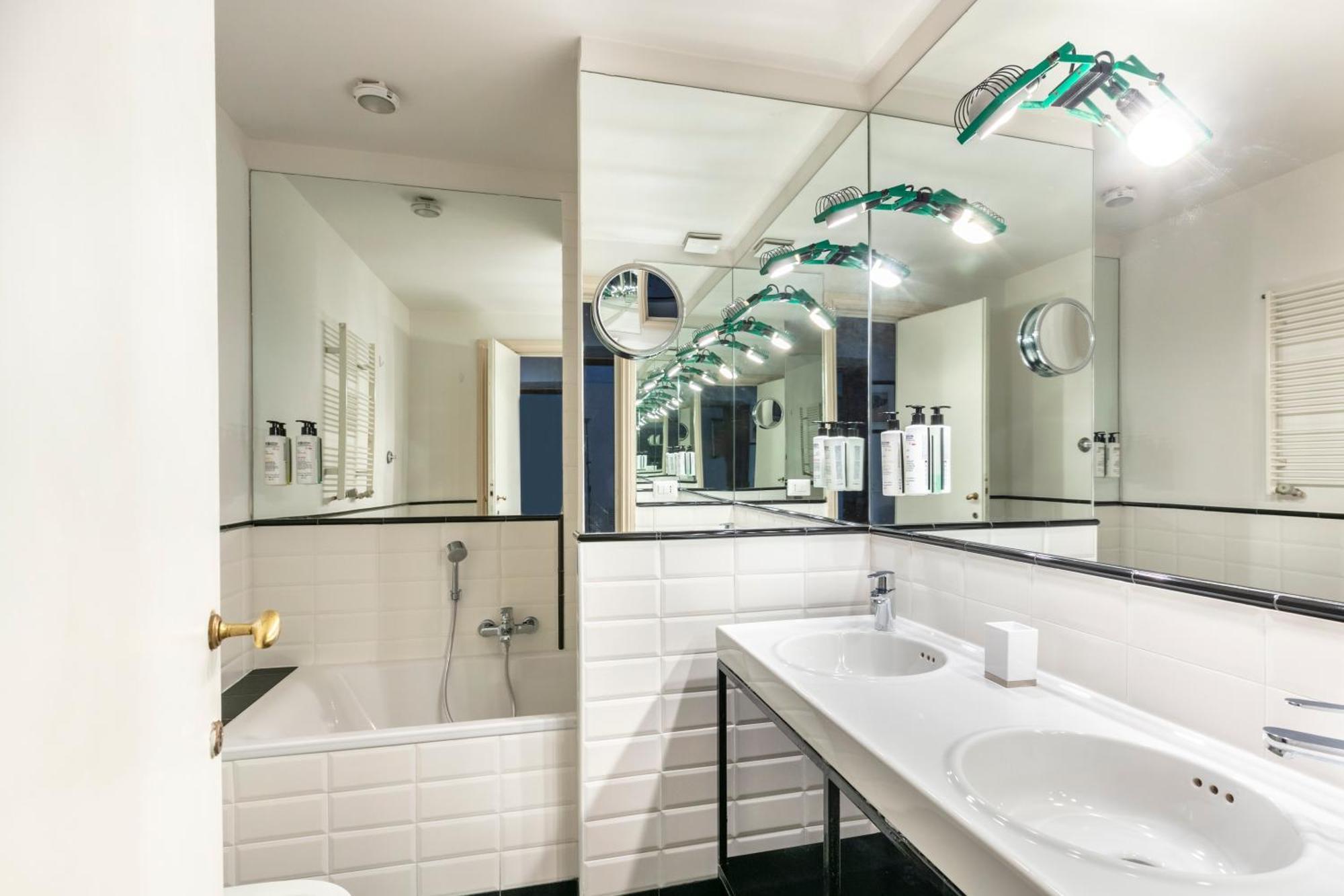 Apartment Romac Leone