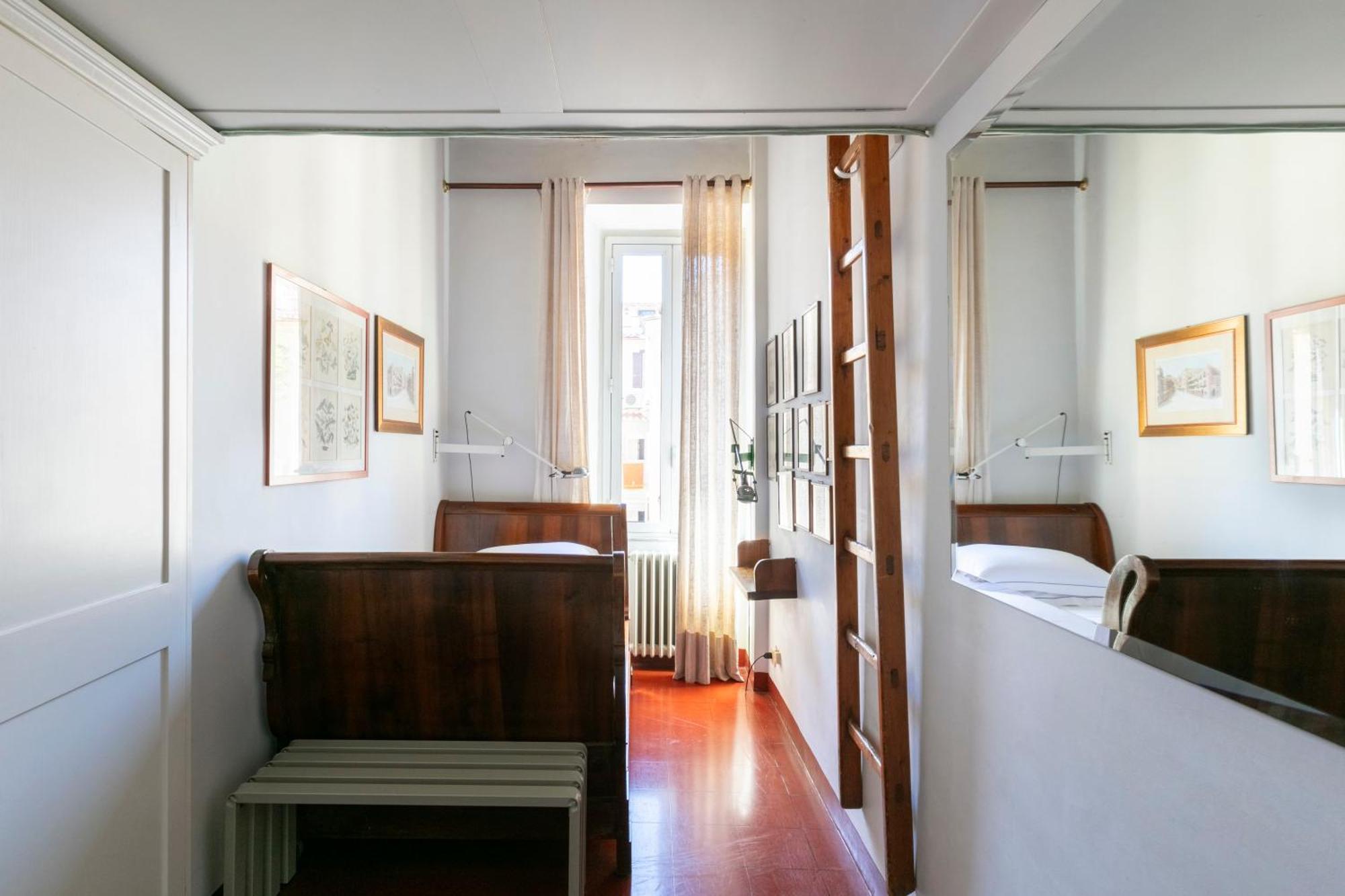 Romac Leone Apartment *